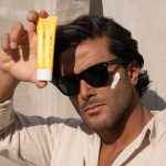 مشخصات کرم ضد آفتاب بی رنگ SPF 55 سی گل مناسب آقایان